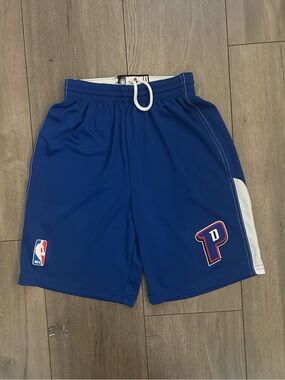 Alleson Athletic blue shorts featuring Detroit Pistons NBA logo boys Youth M